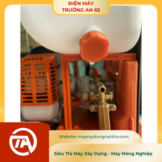 Bình Xịt Máy 2 Thì Mitsuyama TL-767B